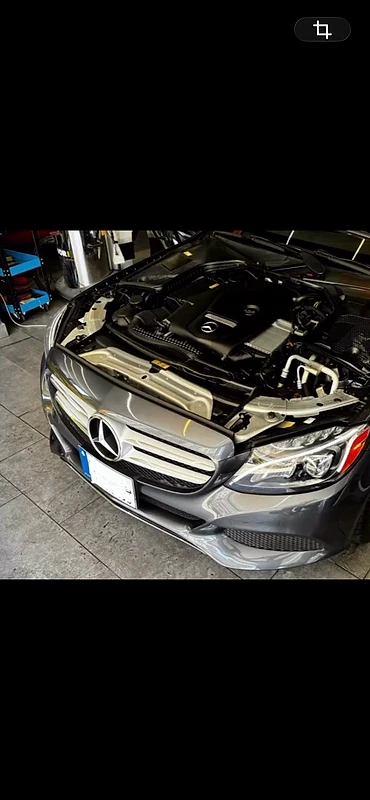 Mercedes-Benz C-Class 2016 C300 CLEAN CARFAX with 2 Keys,Panoramic