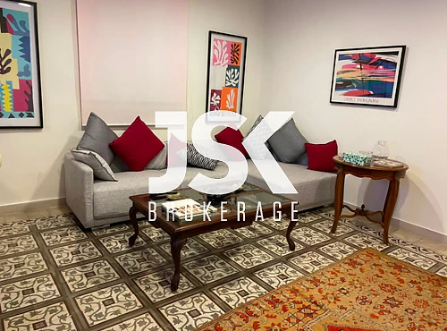 L21628 Rooftop Apartment with Amazing View in Clemenceau