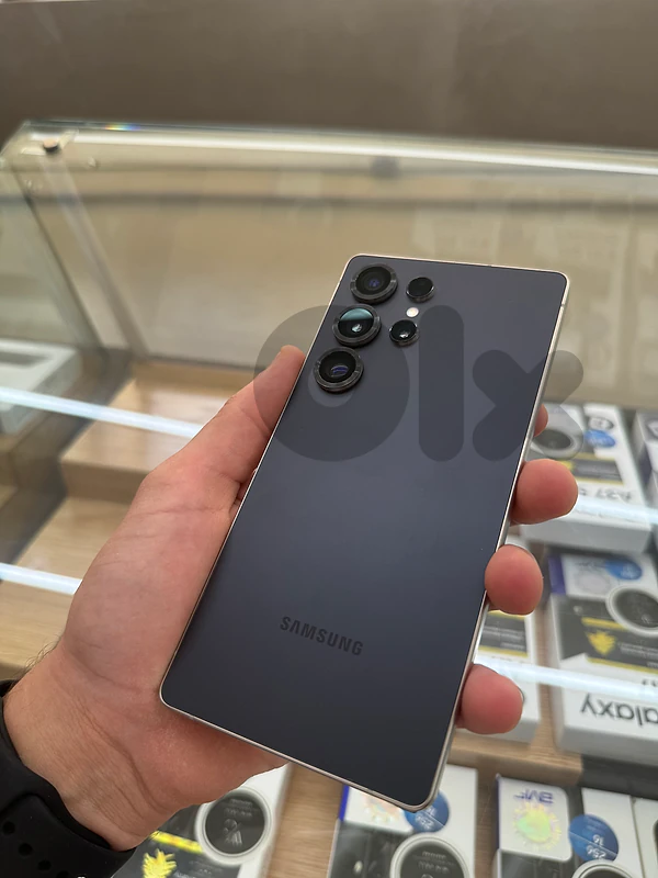 Samsung s25Ultra 256GB used