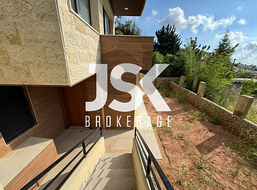 L21640 Apartment With Garden and Terrace For Sale in Jouret Al Ballout L21640 Apartment With Garden and Terrace For Sale in Jouret Al Ballout