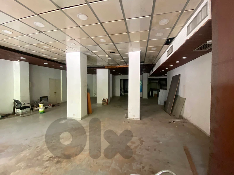 Warehouse for Rent in Hamraمستودع للإيجار في الحمرا