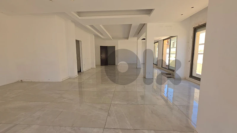 AH-HKL-566 Office for Rent in Downtown Beirut – Prime Location