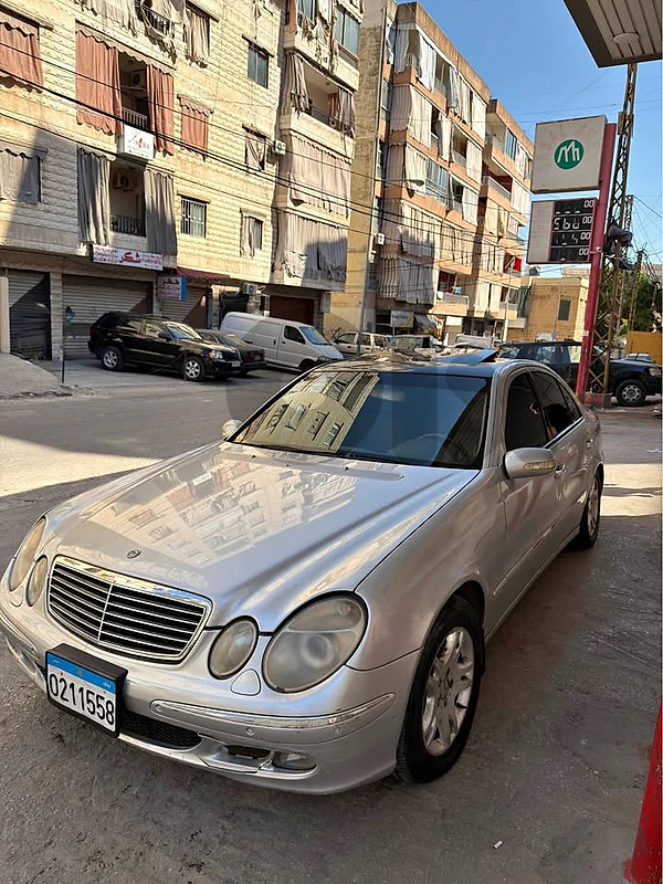 mercedes benz E 320 2003