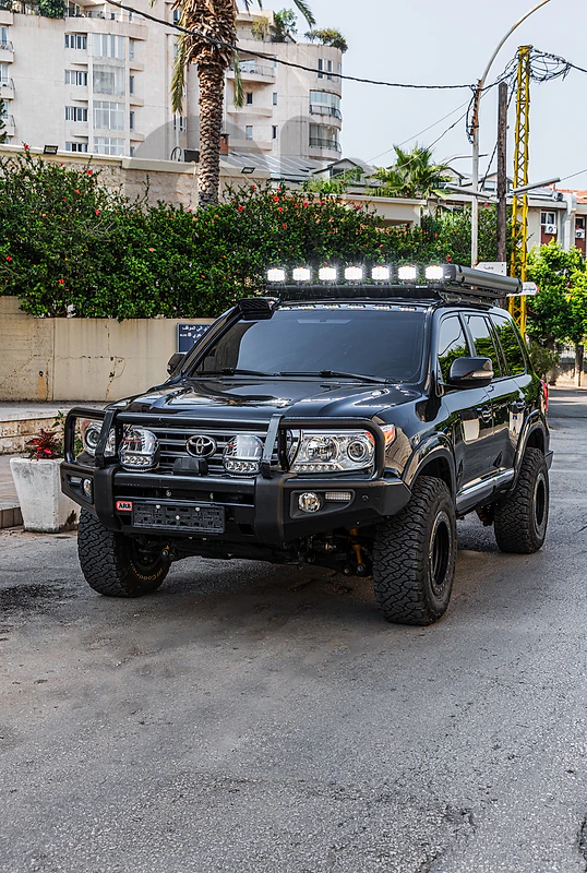 Toyota Land Cruiser 2014