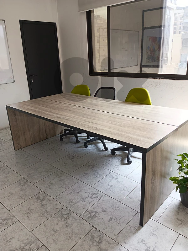 Offices Desk for sale - Used but in a very good condition 100$/desk
