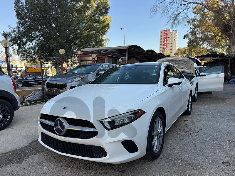 MERCEDES A220 2019, CLEAN CARFAX, full options, 81/882165
