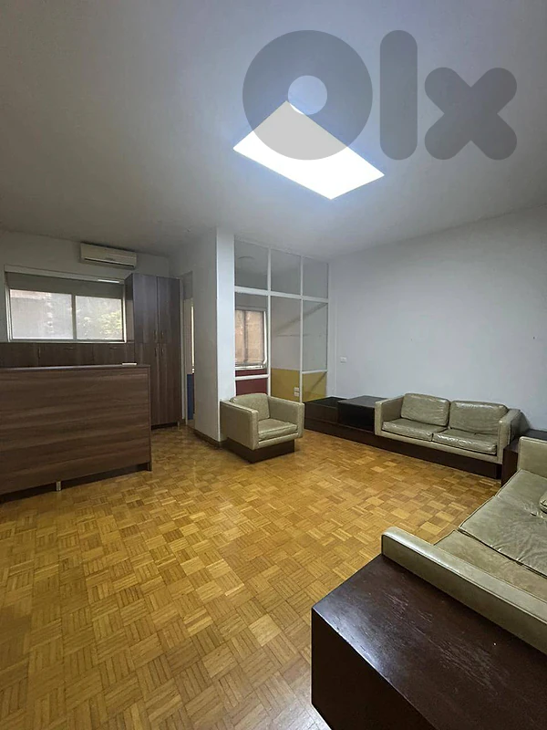 Office + reception and 1 room in Badaro for rent/مكتب في بدارو للايجار
