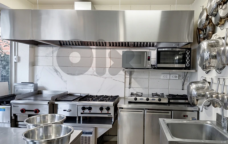 industrial Kitchen + restaurant equipment for sale industrial Kitchen + restaurant equipment for sale