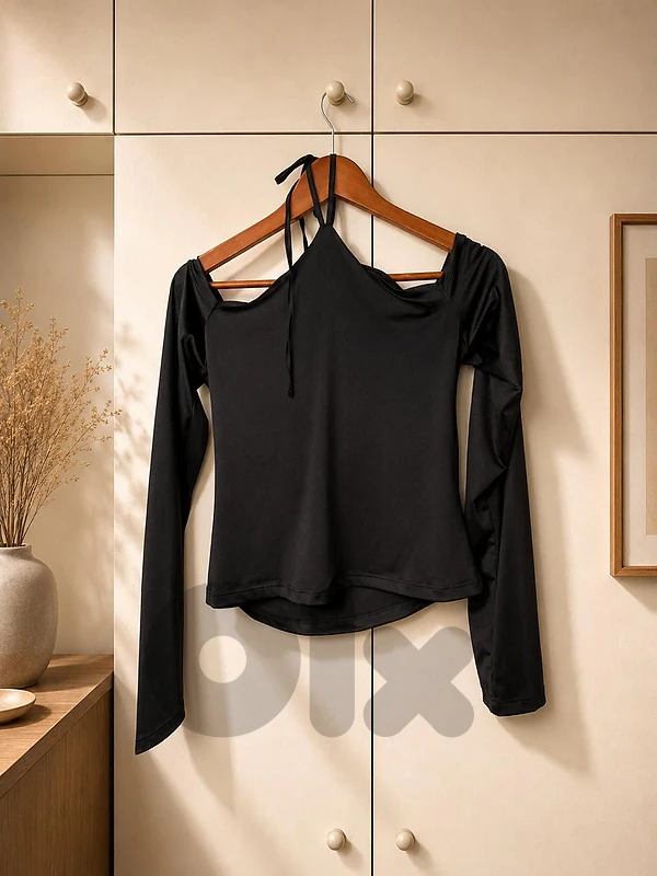 black long sleeve