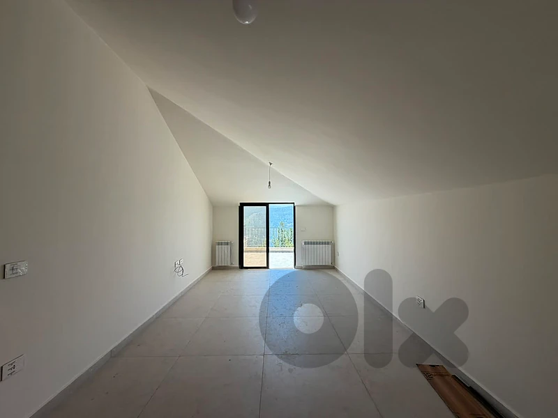Roof Apartment for Sale – Douar شقة على السطح للبيع - الدوار