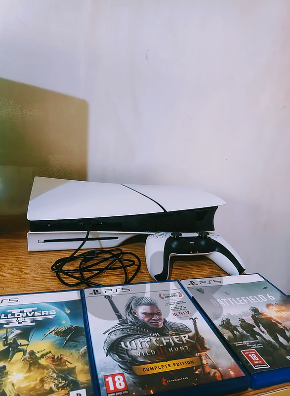 🎮 PS5 Slim Bundle - Like New