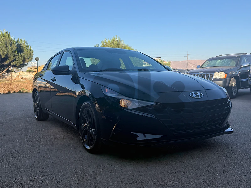 Hyundai Elantra 2021