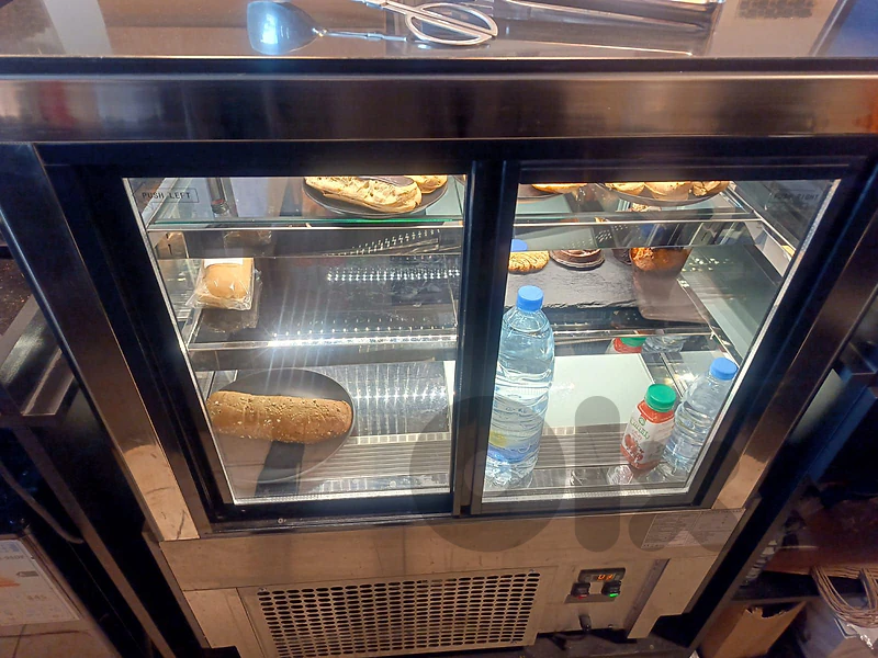 Display Cake Fridge used like new