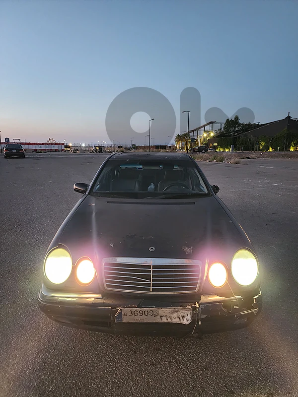 Mercedes-Benz E-Class 1999 e320