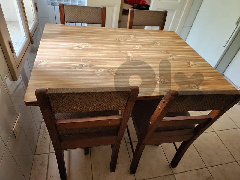 table with four chairs