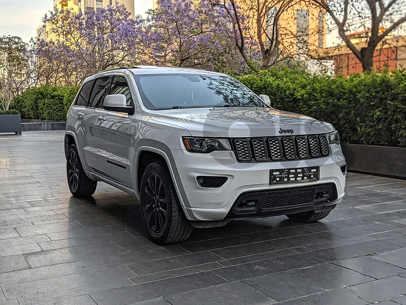 Grand Cherokee 2019 Altitude 4WD / Clean Carfax Origin 87,000 Miles