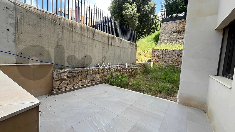 Spacious Apartment For Sale in Mtayleb