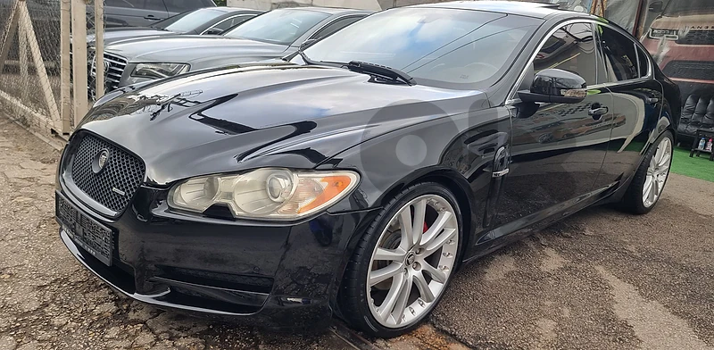 Jaguar XF 2009 look R V8 4.2 Full Options