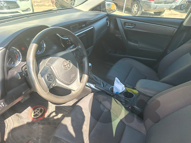 Toyota Corolla 2018 LE