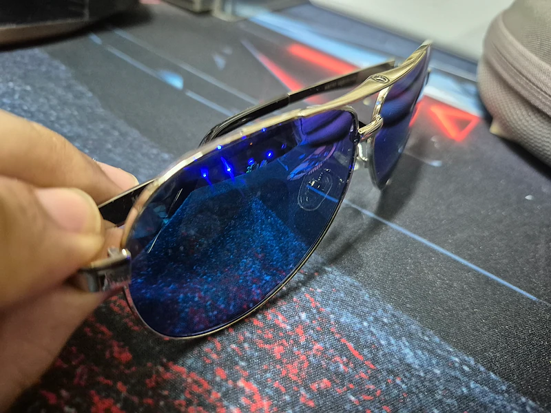 Mercedes Benz Sun Glasses