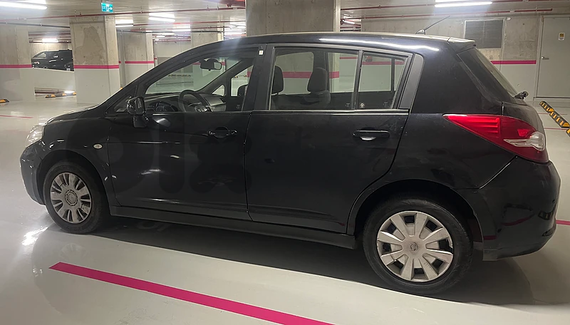 Nissan Tiida 2010