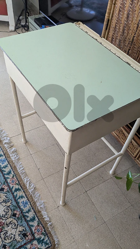 vintage small desk with drawer