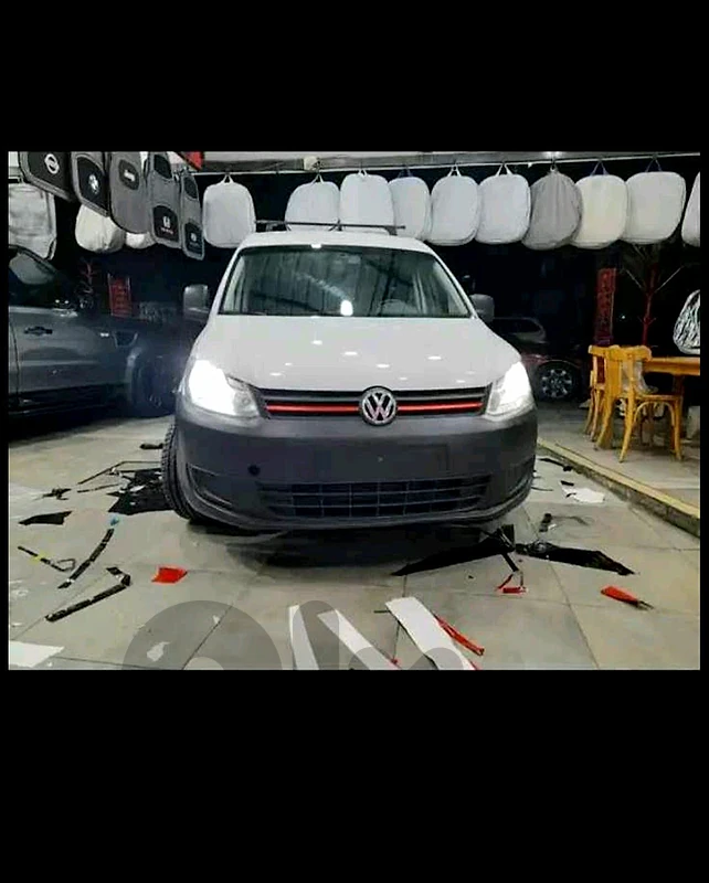 Wolswagen Caddy T.S.I full option