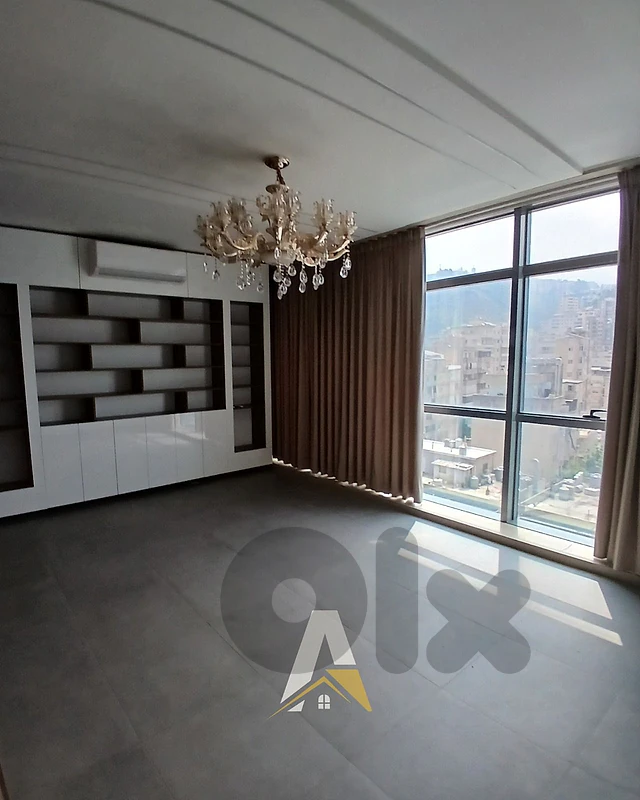 80 SQM Office In Zalka With Mountain View