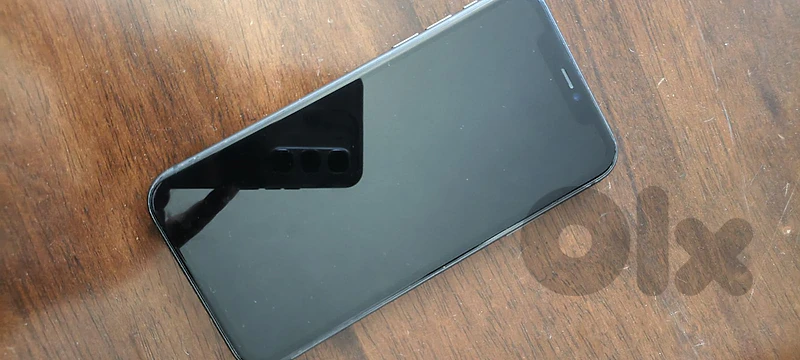 iphone 11 like new