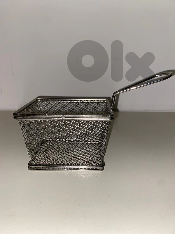 Chinaware, Glassware and Kitchen Utensils