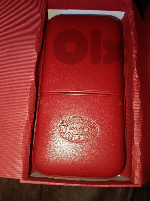 ROMEO Y JULIETTA ORIGINAL RED LEATHER. cigar CASE