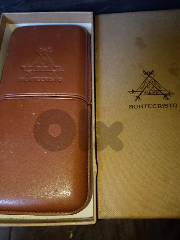 MONTECRISTO LEATHER ORIGINAL CIGAR CASE