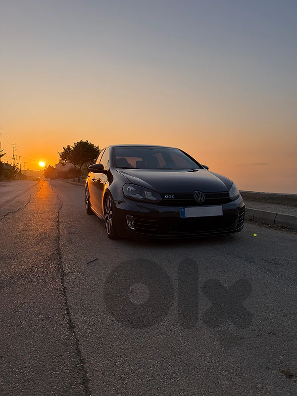 Volkswagen GTI 2010 mk6