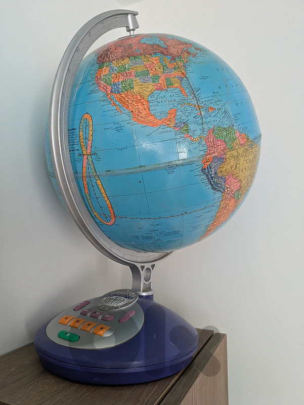 Vintage GEOSafari Scientific Interactive Talking Globe