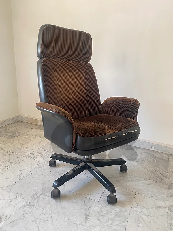 vintqge office chair