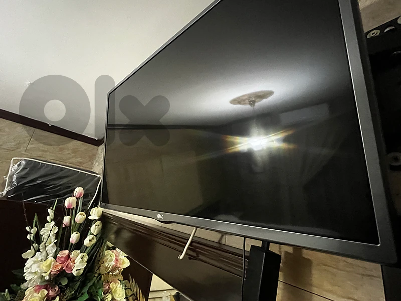 Lg tv For sale