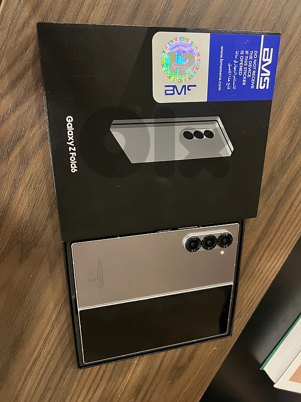 Samsung Z Fold 6