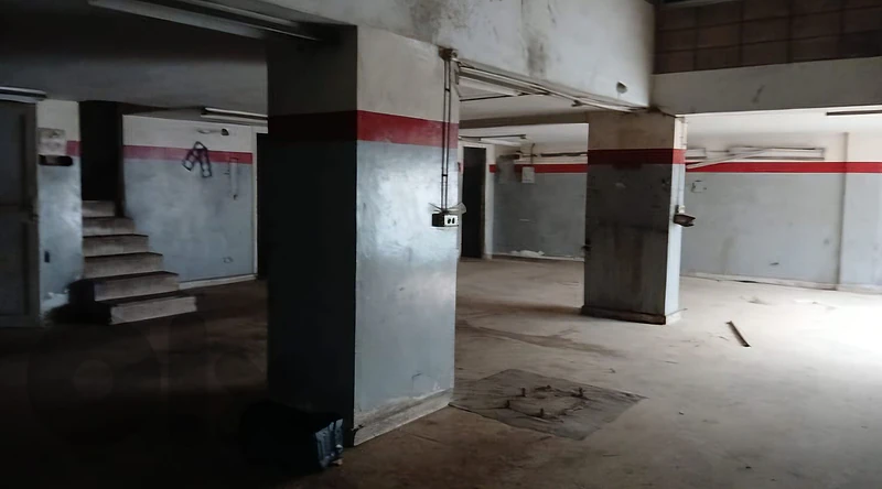 Garage or a Warehouse for rent in Dora, Metn
