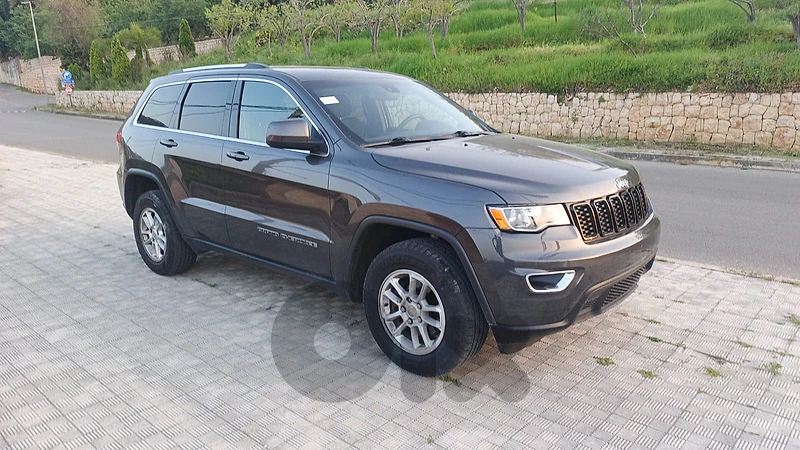 Jeep Cherokee 2019 laredo 4x4