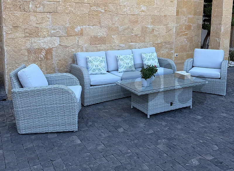 Luxury Outdoor Rattan Sofa Set with Adjustable Table – 5 Seater Luxury Outdoor Rattan Sofa Set with Adjustable Table – 5 Seater