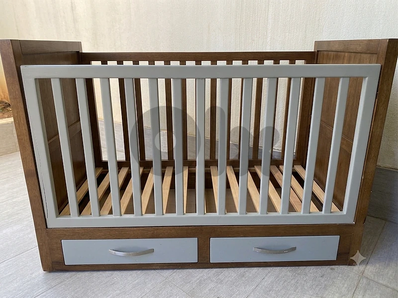 BABY CRIB