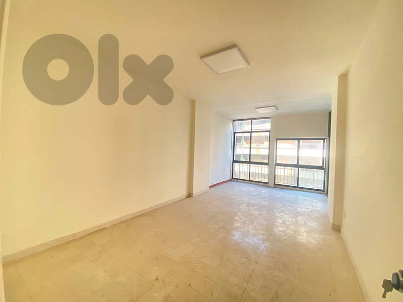 Apartment for Sale in Clemenceauشقة للبيع في كليمنصو