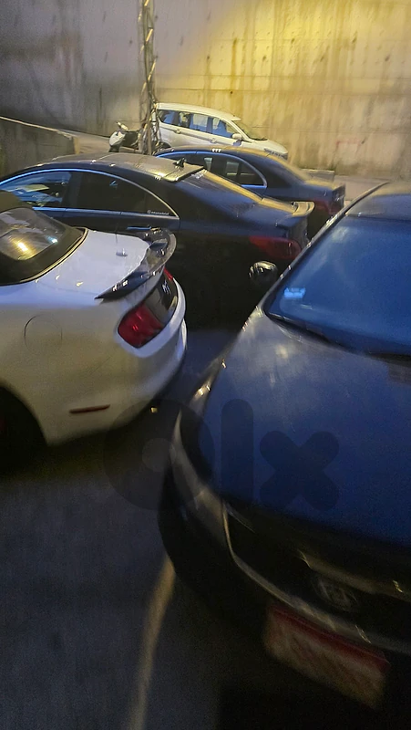 car tail wing car tail wing