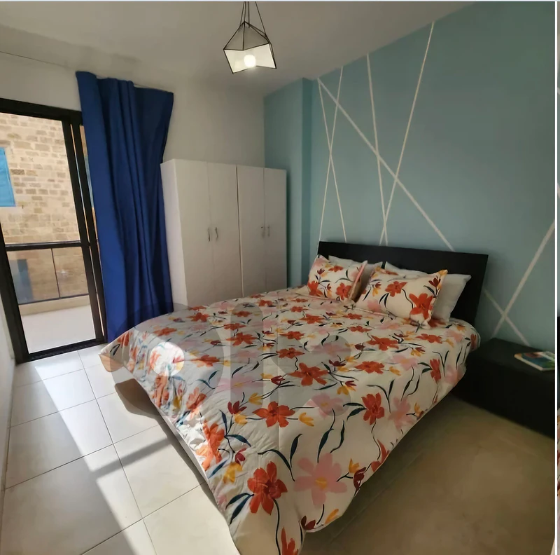 Sleep Comfort double bed with nightstand +mattress