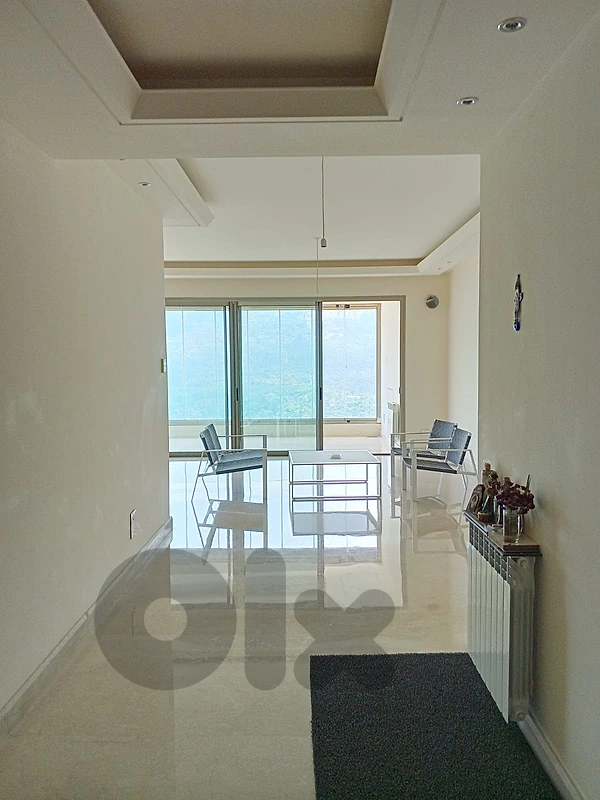 Apartment for sale in Monteverdi شقة للبيع في منتيفيردي
