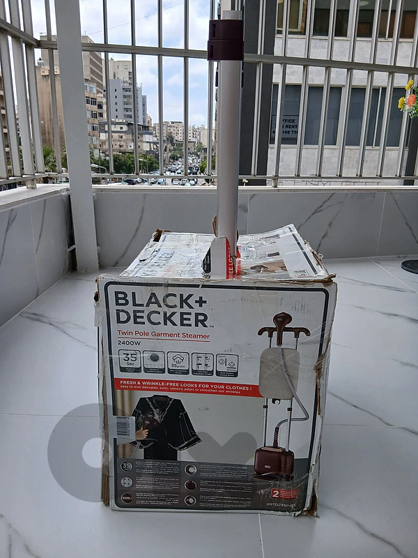 BLACK+DECKER 2400W Twin Pole Garment Steamer