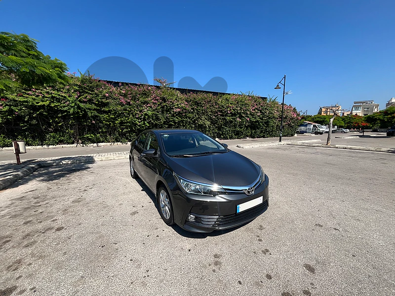 Toyota Corolla 2018 - Automatic - Single Owner - Never Accidented Toyota Corolla 2018 - Automatic - Single Owner - Never Accidented