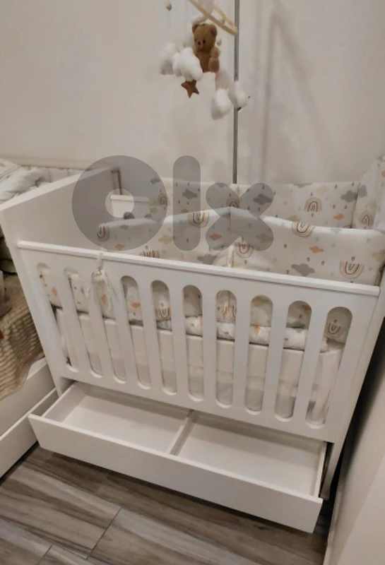 white kids bed