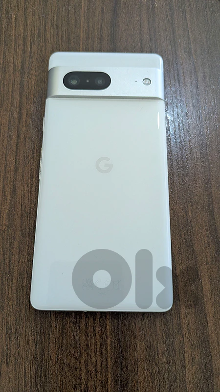 with box barely used pixel 7