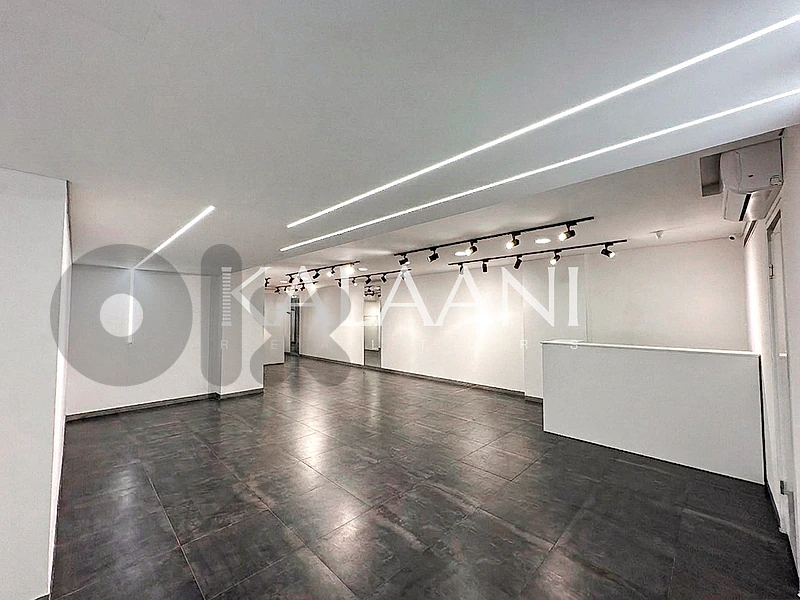 Showroom for Sale in Zalka | صالة عرض للبيع في زلقا